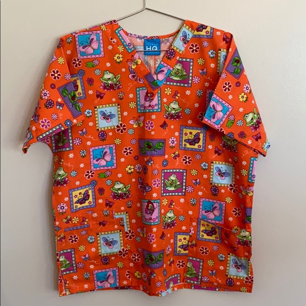 Scrub H.Q. by Cherokee Print Top
